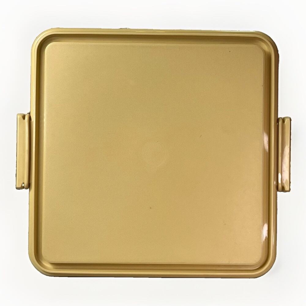 VTG Tupperware Harvest Gold 11” x 11” Cake Cupcake Taker Carrier w Handle - Picture 7 of 7